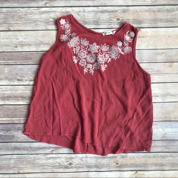 Chloe and Kate Tops - Women’s Boutique Emroidered Tank in Red